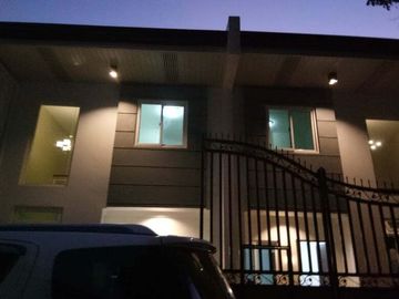 PROPERTY # 6079 6 Unit Townhouses for sale in Linao Talisay
