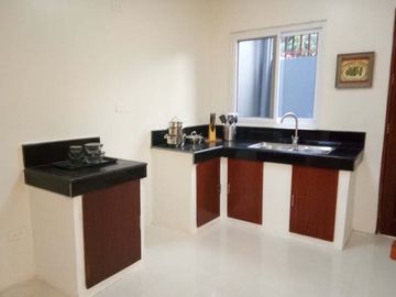PROPERTY # 6079 6 Unit Townhouses for sale in Linao Talisay
