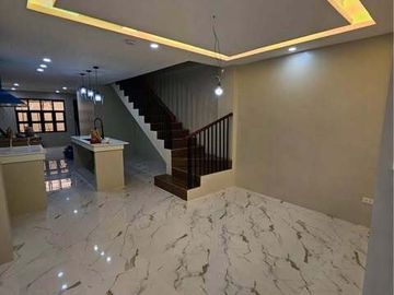 2-Storey 3BR Townhouse for Sale at San Isidro, Parañaque City