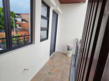 2-Storey 3BR Townhouse for Sale at San Isidro, Parañaque City