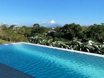 FOR SALE: 3-Storey Brand New Modern House & Lot in Ayala Westgrove Heights
