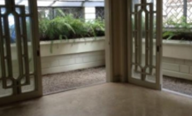 Modern House and lot for rent in San Lorenzo Village, Makati City