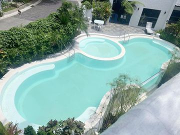 For Sale Fully Furnished 1 Bedroom Condo Unit in Tagaytay