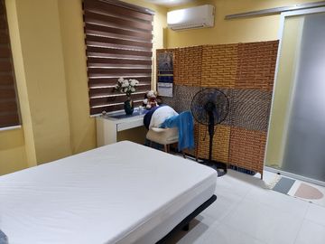 5 BEDROOM 2 STOREY ZEN DESIGN HOUSE IN A CORNER LOT