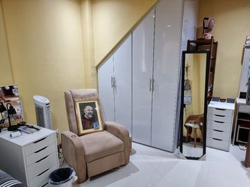 5 BEDROOM 2 STOREY ZEN DESIGN HOUSE IN A CORNER LOT