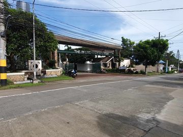 3BR House and Lot in The Palmcrest Tagaytay,near Balay Dako