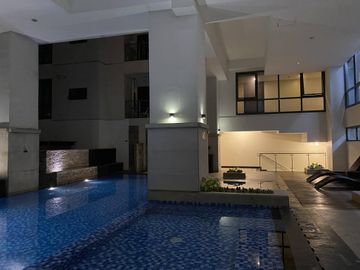 RUSH!! 2BR Condo For Sale in Greenbelt Hamilton, Legazpi Village, Makati City