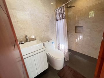 Elegant 5BR Premium Home – Pacific Park Place Village, Dasmariñas, Cavite
