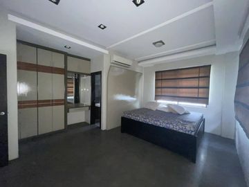 For Sale: Pre Owned Provincial Luxury House In Pampanga, Mexico