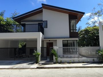 Brand New House in Buenavista Hills 1 Tagaytay for SALE! 265 sqm at 18M neg