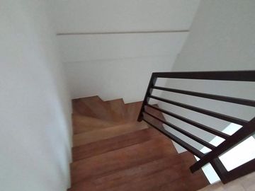 Spacious Caloocan Townhouse Near Quezon City - Your Family Home for PHP 6M!