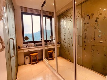 For Sale 3BR Penthouse Unit, Mahogany Tower, The Woodridge Tagaytay Highlands