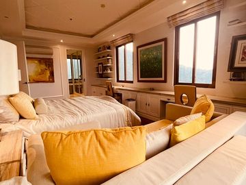 For Sale 3BR Penthouse Unit, Mahogany Tower, The Woodridge Tagaytay Highlands