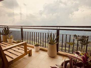For Sale 3BR Penthouse Unit, Mahogany Tower, The Woodridge Tagaytay Highlands