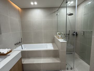 Pre-selling condominiums units for sale inside Clark Pampanga