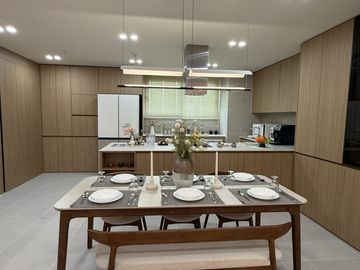Pre-selling condominiums units for sale inside Clark Pampanga