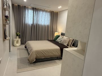 For sale Preselling condominium units at Clark Pampanga