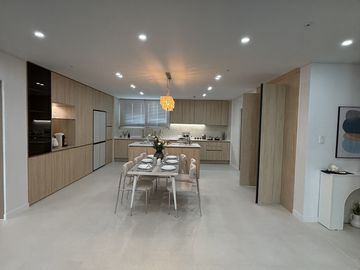 For sale Preselling condominium units at Clark Pampanga