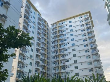 Condo for Sale in Bay Area Pasay (2BR Starting at 5,600,000)