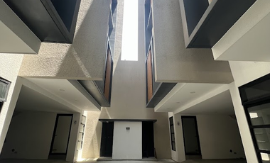 4 Storey Gated Townhouse with 3 BR and Parking in San Juan Near Ica/Xavier
