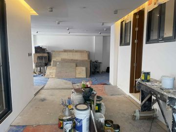 Your Dream Mansion in QC – 5BR, Pool, Rooftop, Elevator, 6-Car Garage - Gio
