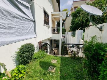 2-STOREY 4 BEDROOM HOUSE IN METRO TAGAYTAY