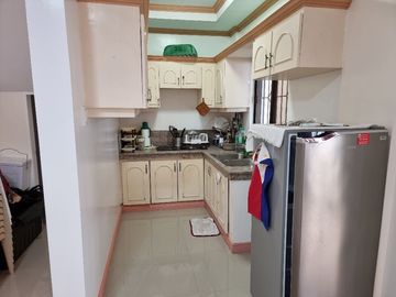 2-STOREY 4 BEDROOM HOUSE IN METRO TAGAYTAY