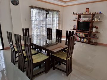 2-STOREY 4 BEDROOM HOUSE IN METRO TAGAYTAY