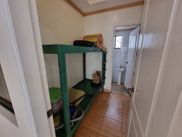 2-STOREY 4 BEDROOM HOUSE IN METRO TAGAYTAY