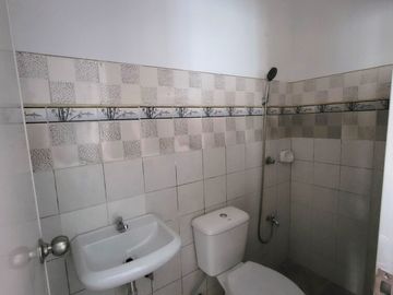 For Sale: Newly Renovated 2-Storey House and Lot in Crestwood Antipolo City