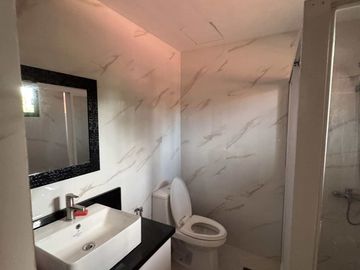 Fully Furnished House and lot Ideal for Air BNB in Cordova Cebu
