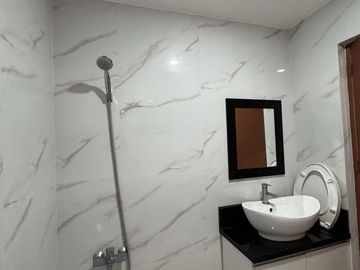 Fully Furnished House and lot Ideal for Air BNB in Cordova Cebu