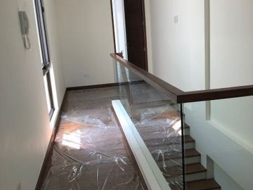 4 Bedrooms, Townhouse For Sale, Don Antonio Quezon City near  mrt 7 station