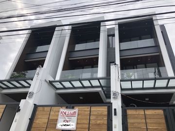 4 Bedrooms, Townhouse For Sale, Don Antonio Quezon City near  mrt 7 station