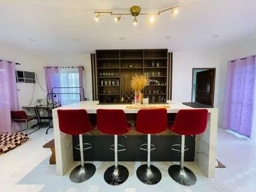 542sqm Pre-Owned: 4 Bedrooms Bungalow House and Lot for Sale