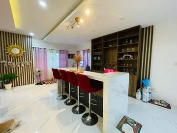 542sqm Pre-Owned: 4 Bedrooms Bungalow House and Lot for Sale