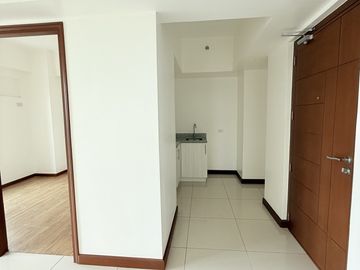 2 Bedroom with Balcony 48sqm Condominium Ready For Occupancy in Marikina City