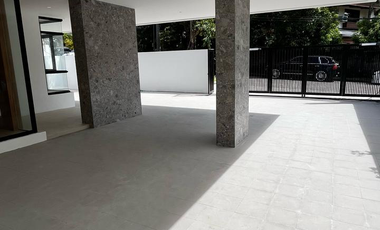 3 Storey  Brand New House and Lot with Pool & Automated Gate in Ayala, Alabang