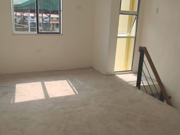 PACIFICTOWN SEMI-COMPLETE ,TOWNHOUSE NAIC CAVITE , THRU PAG IBIG FINANCINGANCING
