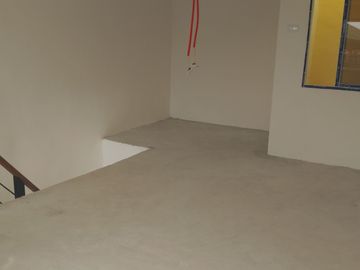 PACIFICTOWN SEMI-COMPLETE ,TOWNHOUSE NAIC CAVITE , THRU PAG IBIG FINANCINGANCING
