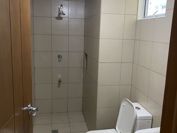 Condo for SALE in Pasay Bay Area