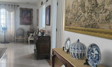 2 Storey l House and Lot with Attic and Pool FOR SALE in Hillborough Alabang