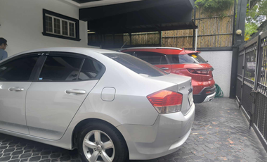2 Storey l House and Lot with Attic and Pool FOR SALE in Hillborough Alabang