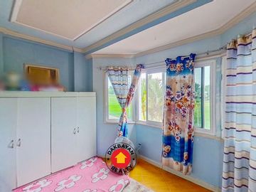 Two Story House with Accessory Dwelling Unit For Sale in South Pacific Golf