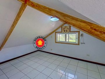 Two Story House with Accessory Dwelling Unit For Sale in South Pacific Golf