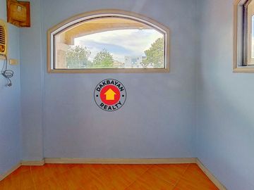 Two Story House with Accessory Dwelling Unit For Sale in South Pacific Golf