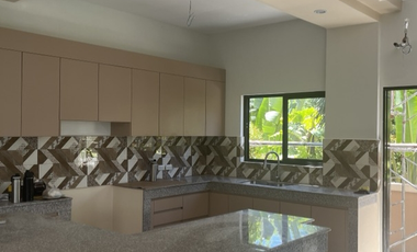 2 Storey House and Lot W/ High Ceiling & Garden FOR SALE in Portofino Heights