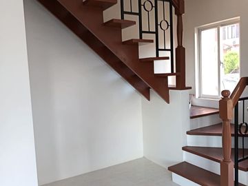 FOR SALE: Ready-for-Occupancy House and Lot in Amalfi by Crown Asia, Dasmariñas