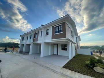 3 Bedroom House and Lot in Brgy. Santol, Tanza, Cavite