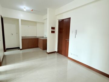 2 Bedroom Ready For Occupancy Condominium in Pasay City- Palm Beach West